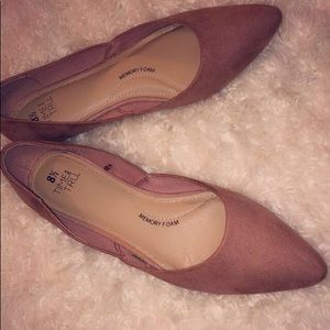 Nude pink flats for any occasion